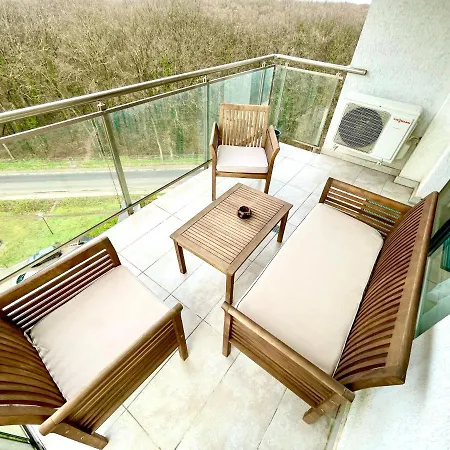 Forest View Апартаменты *